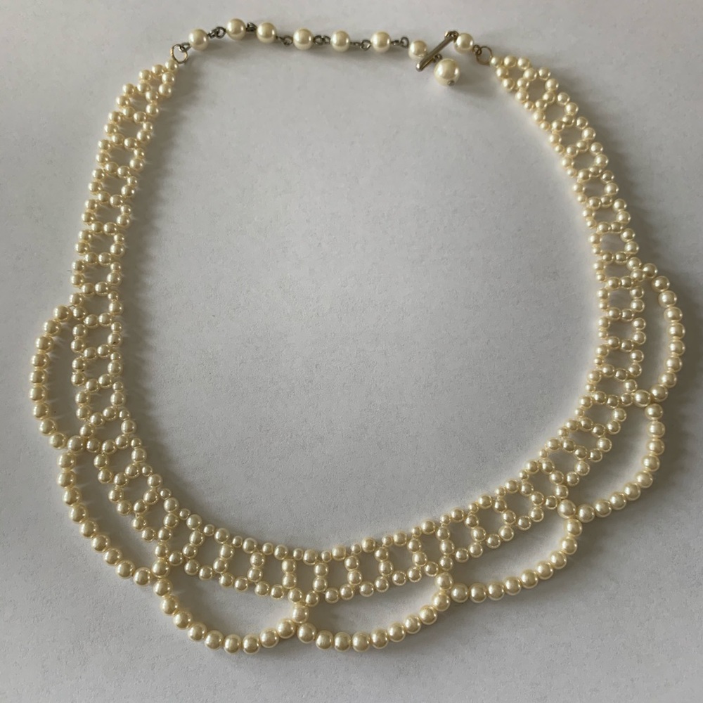 Vintage faux pearl beaded collar necklace cream